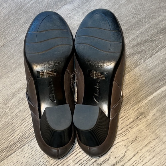 Clarks Bendables Leather Ankle Boots Size 9W - Picture 7 of 8